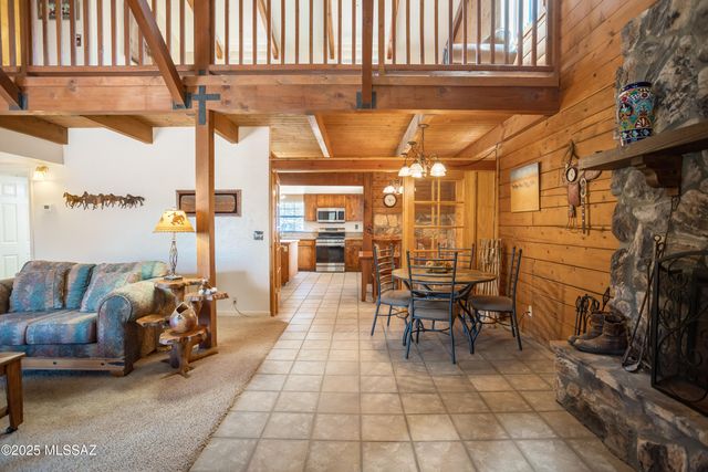 1490 AZ-83, Elgin, AZ 85611