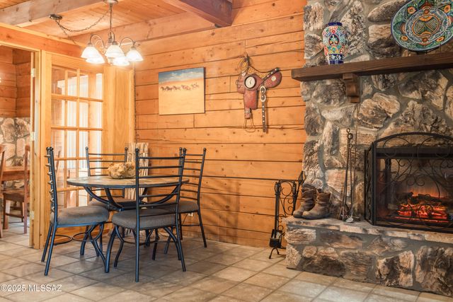 1490 AZ-83, Elgin, AZ 85611