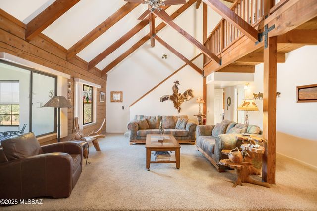 1490 AZ-83, Elgin, AZ 85611