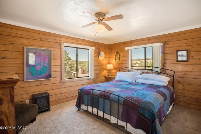 1490 AZ-83, Elgin, AZ 85611