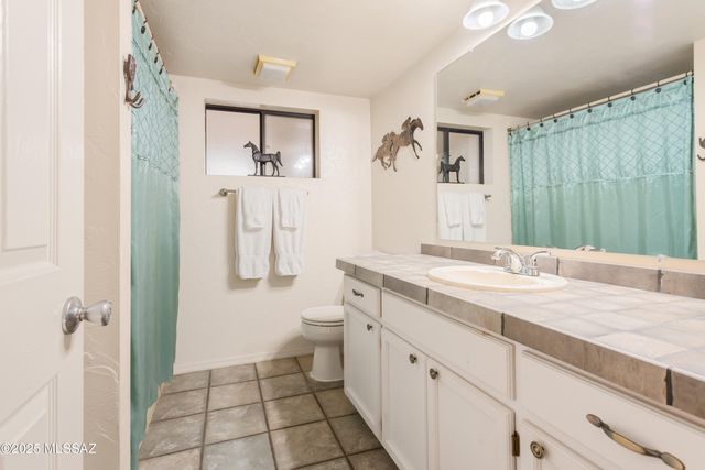 1490 AZ-83, Elgin, AZ 85611