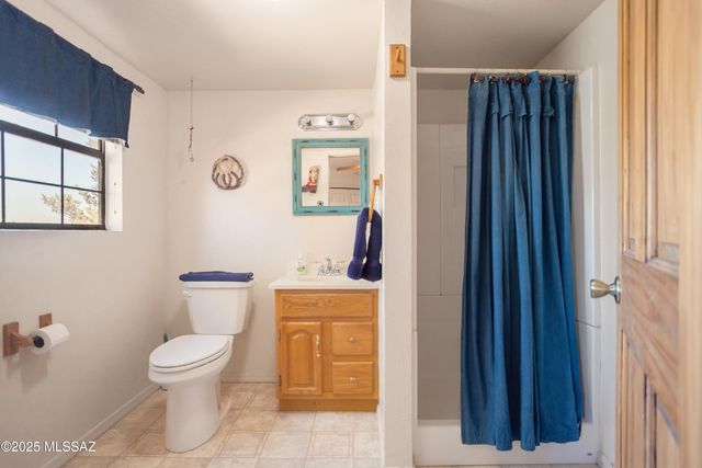 1490 AZ-83, Elgin, AZ 85611