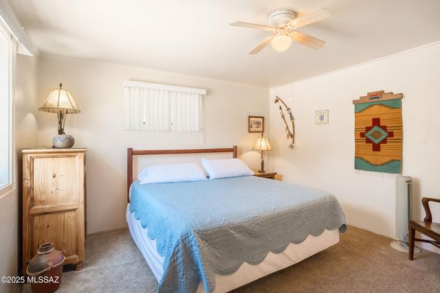 1490 AZ-83, Elgin, AZ 85611