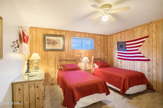 1490 AZ-83, Elgin, AZ 85611