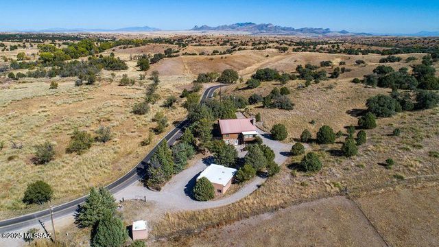 1490 AZ-83, Elgin, AZ 85611