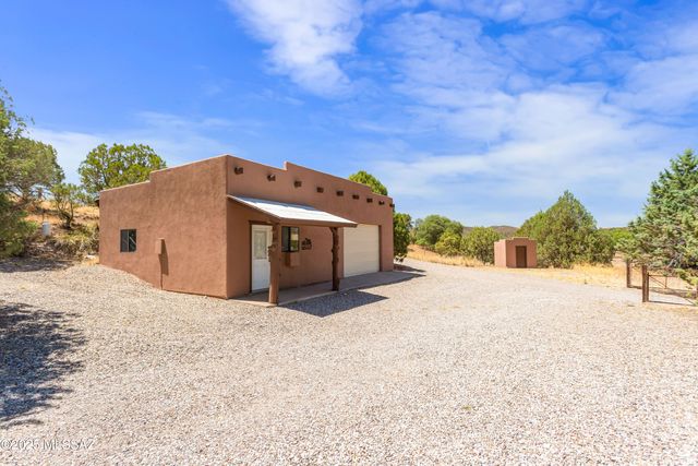 1490 AZ-83, Elgin, AZ 85611