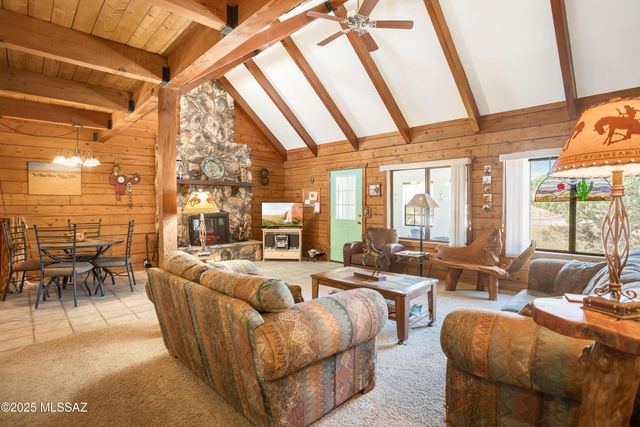 1490 AZ-83, Elgin, AZ 85611