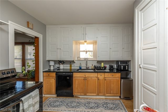 1629 Northland Avenue, Lakewood, OH 44107