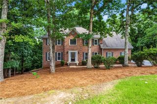 5525 Hampstead Way, Johns Creek, GA 30097