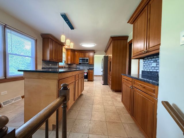 1613 Tina Lane, Flossmoor, IL 60422