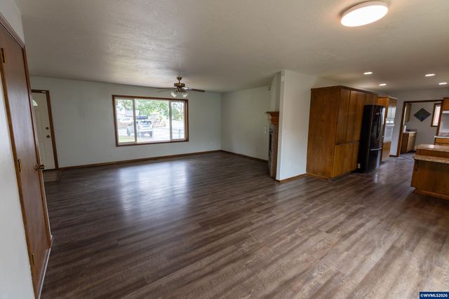 2941 Salem Av SE, Albany, OR 97321