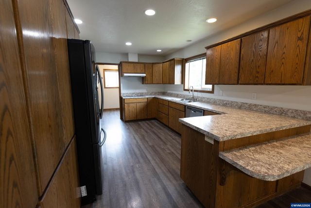 2941 Salem Av SE, Albany, OR 97321