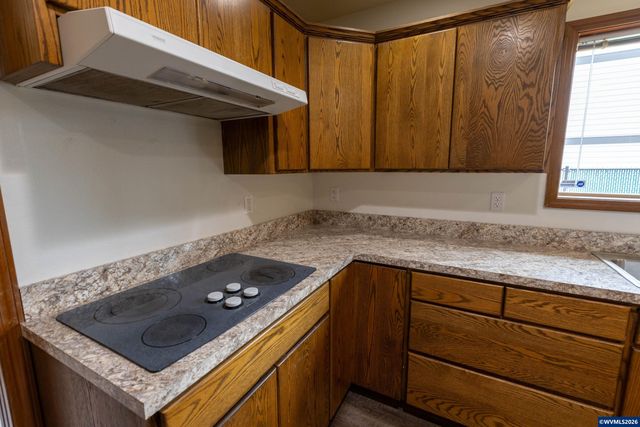 2941 Salem Av SE, Albany, OR 97321