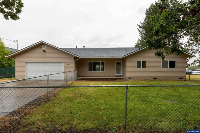 2941 Salem Av SE, Albany, OR 97321