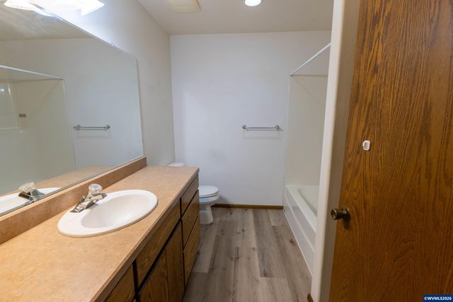 2941 Salem Av SE, Albany, OR 97321