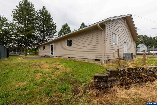 2941 Salem Av SE, Albany, OR 97321