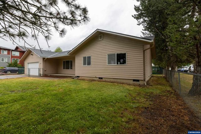 2941 Salem Av SE, Albany, OR 97321