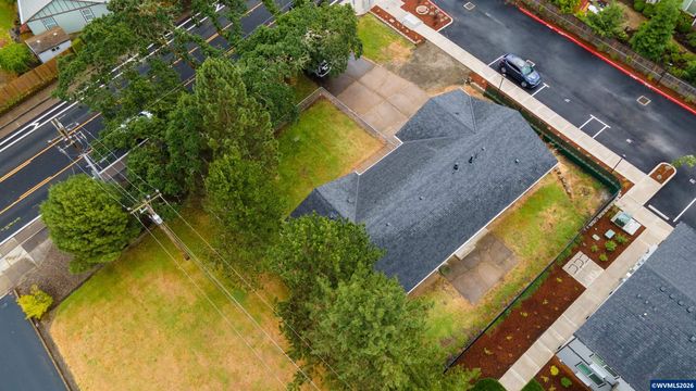 2941 Salem Av SE, Albany, OR 97321