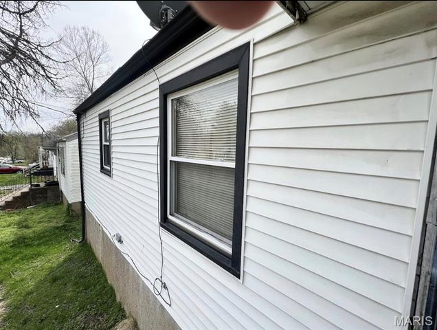 132 Glen Garry Road, St Louis, MO 63137