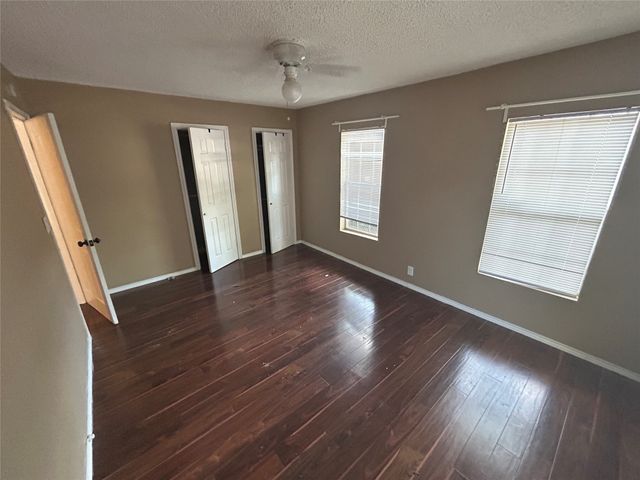 3617 Stanley Avenue, Fort Worth, TX 76110