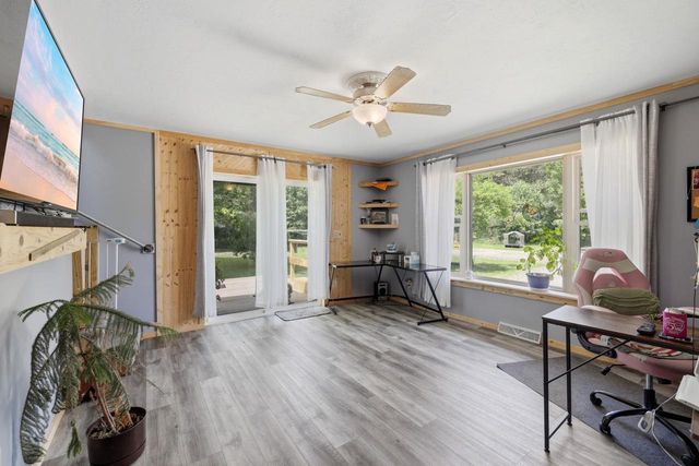 N4381 OSTRANDER ROAD, New London, WI 54961