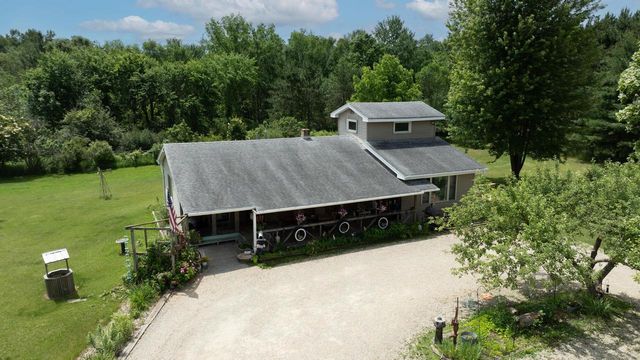 N4381 OSTRANDER ROAD, New London, WI 54961