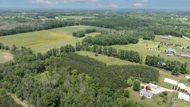 N4381 OSTRANDER ROAD, New London, WI 54961