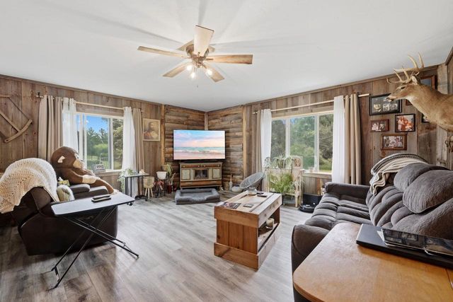 N4381 OSTRANDER ROAD, New London, WI 54961