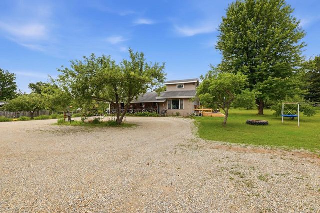N4381 OSTRANDER ROAD, New London, WI 54961