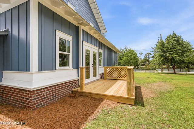 716 E Caroline Boulevard, Panama City, FL 32401