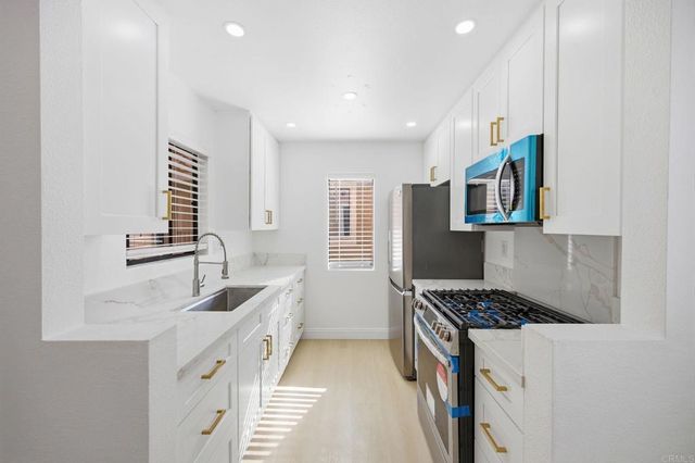 10174 Camino Ruiz 46, San Diego, CA 92126