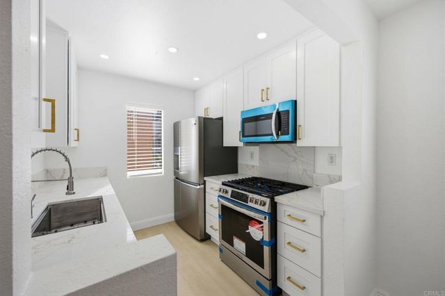 10174 Camino Ruiz 46, San Diego, CA 92126