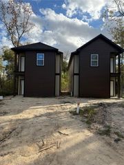 9918 Fillmore, Houston, TX 77029