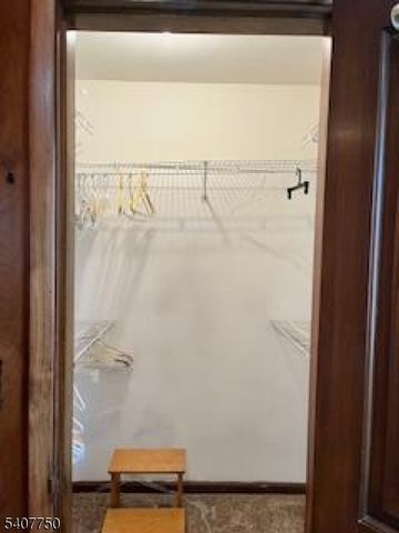 271 Danforth Ave, Jersey City, NJ 07305
