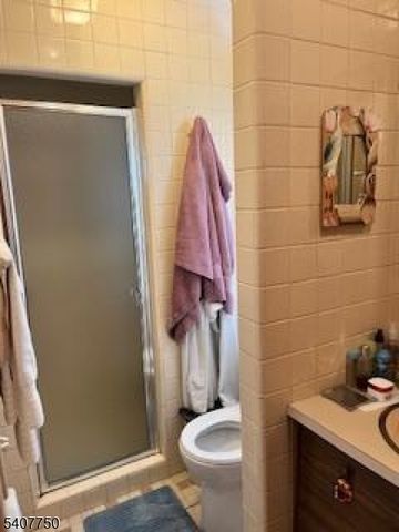 271 Danforth Ave, Jersey City, NJ 07305
