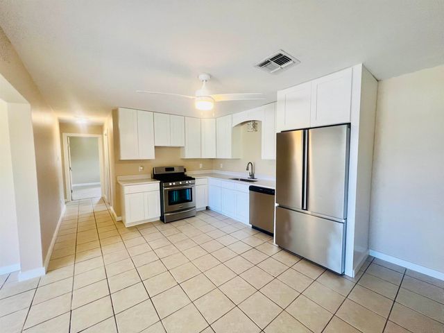 16 Hms Drive, Houma, LA 70364