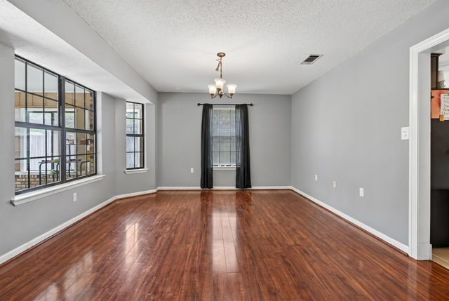 2205 Calle De Marbella, Navarre, FL 32566