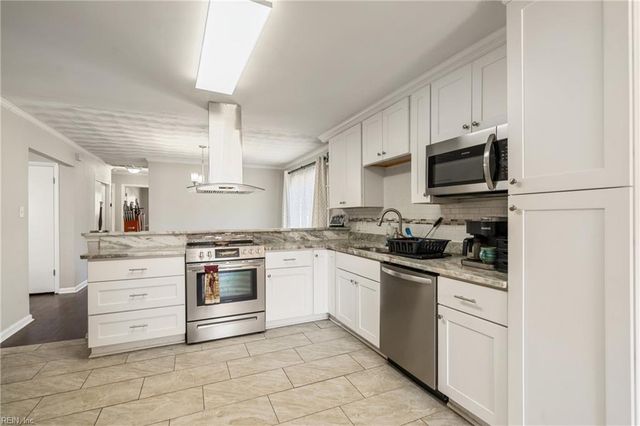 556 S Rosemont RD, Virginia Beach, VA 23452