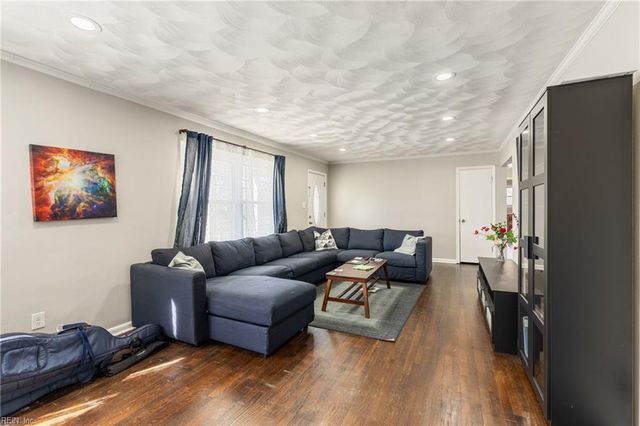 556 S Rosemont RD, Virginia Beach, VA 23452