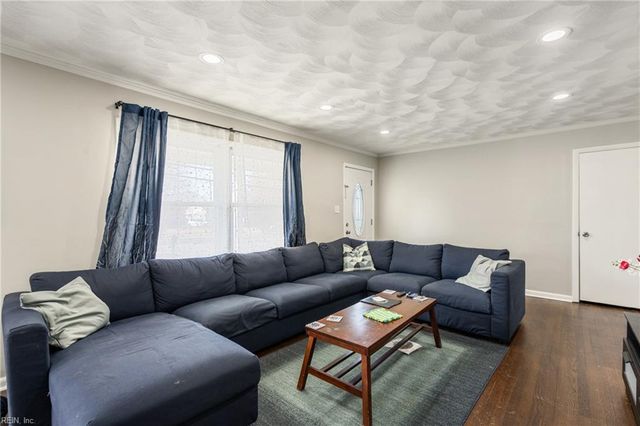 556 S Rosemont RD, Virginia Beach, VA 23452