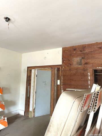 737 Porter st, San Antonio, TX 78210