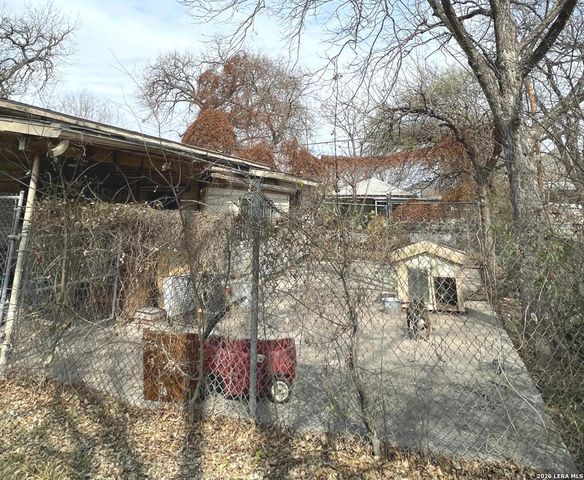 737 Porter st, San Antonio, TX 78210