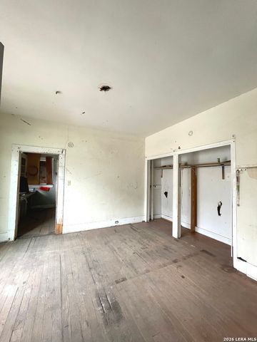 737 Porter st, San Antonio, TX 78210