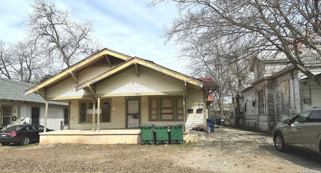 737 Porter st, San Antonio, TX 78210