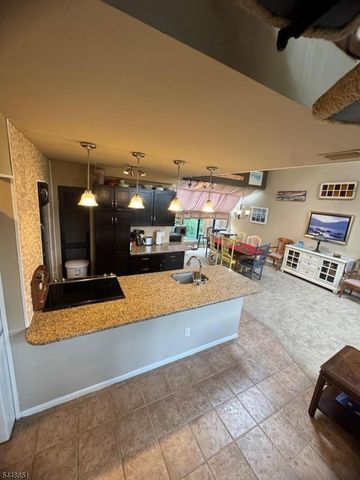 7 Pevero Dr 8, Vernon Twp., NJ 07462
