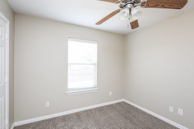 125 Currie Court, Crowley, TX 76036