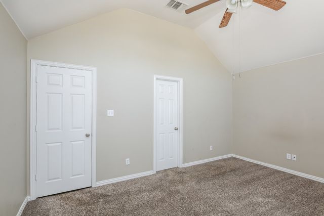 125 Currie Court, Crowley, TX 76036