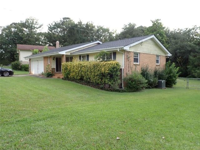 8295 Valley Stream Drive, Jonesboro, GA 30236