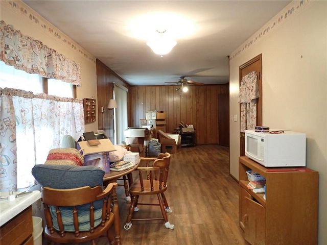 8295 Valley Stream Drive, Jonesboro, GA 30236