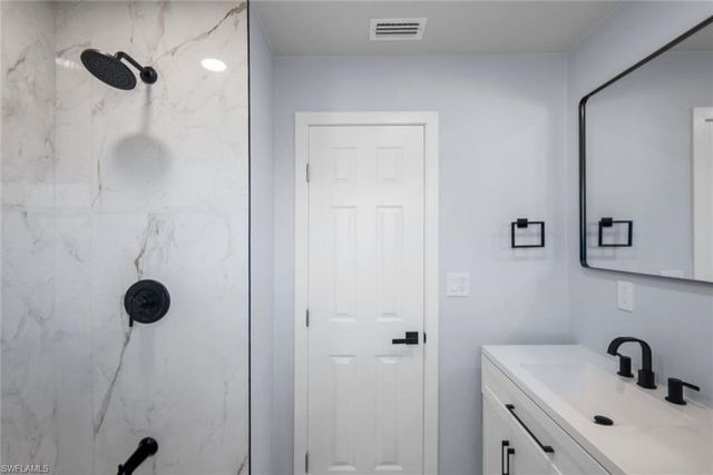 1389 Pine AVE, North Fort Myers, FL 33917